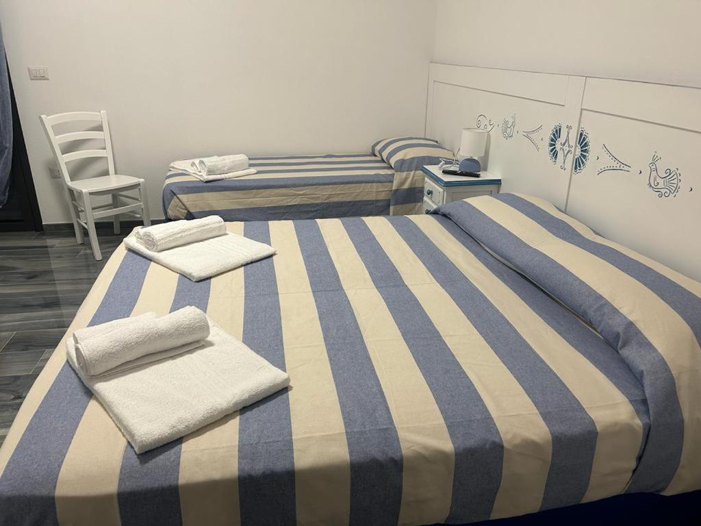 Rosa Dei Venti Rooms Abbasanta Bagian luar foto