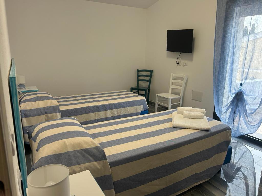 Rosa Dei Venti Rooms Abbasanta Bagian luar foto